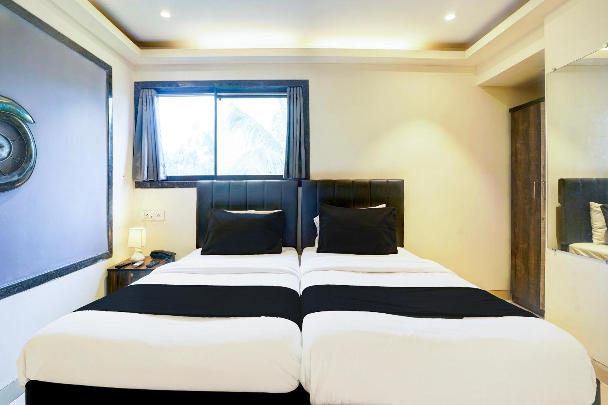Super Hotel O Seawoods Near Palm Beach Road Formerly Sai Roop Νάβι Μουμπάι Εξωτερικό φωτογραφία