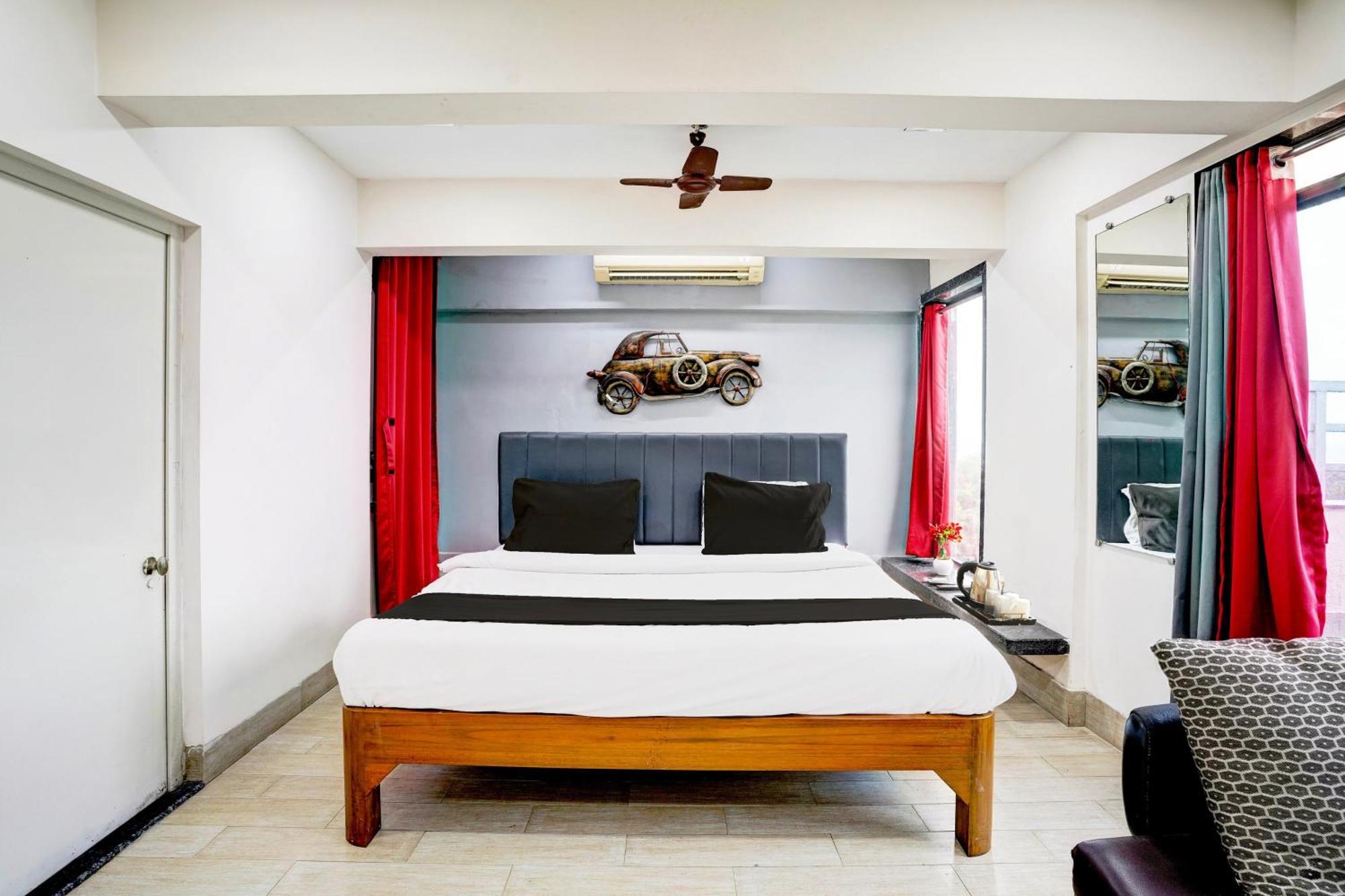 Super Hotel O Seawoods Near Palm Beach Road Formerly Sai Roop Νάβι Μουμπάι Εξωτερικό φωτογραφία