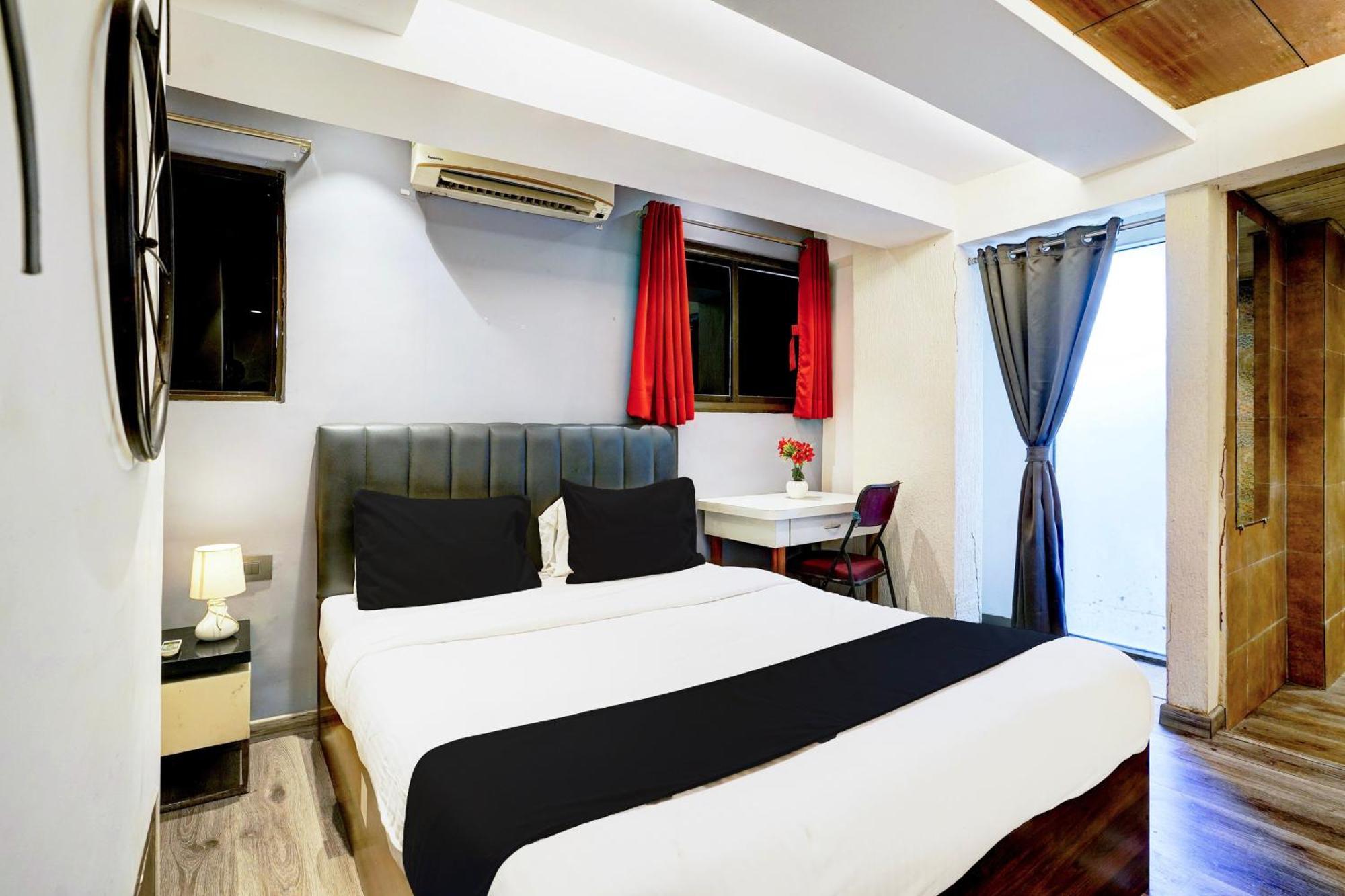 Super Hotel O Seawoods Near Palm Beach Road Formerly Sai Roop Νάβι Μουμπάι Εξωτερικό φωτογραφία